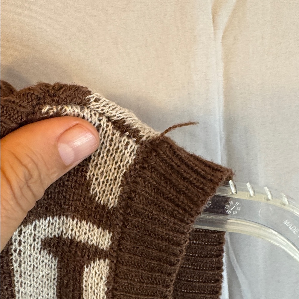 Love Graphic Knit Crop Top in Brown and Cream - Picture 7 of 10